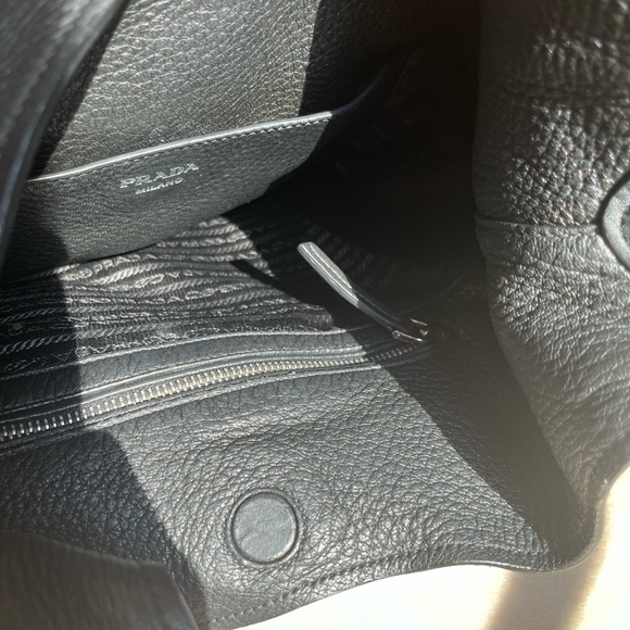 Prada Sacca Nero Bag - Large Black Leather Hobo Bag WITH AUTHENTICITY CARD - Picture 9 of 13